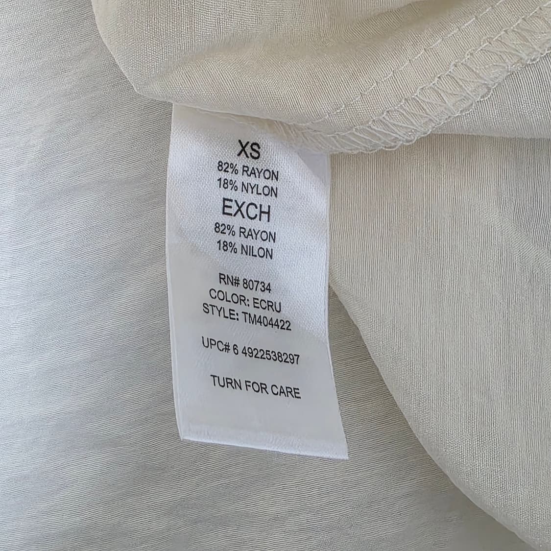 유럽빕티지) 모리걸st 라떼 아이보리 레이스니트짜임 퍼프 반팔블라우스 상품이미지5