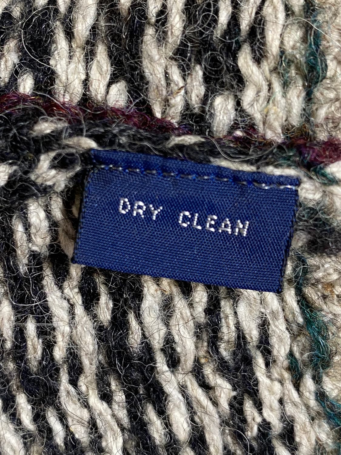 폴로 랄프로렌 패턴 브이넥 니트 스웨터 상품이미지6