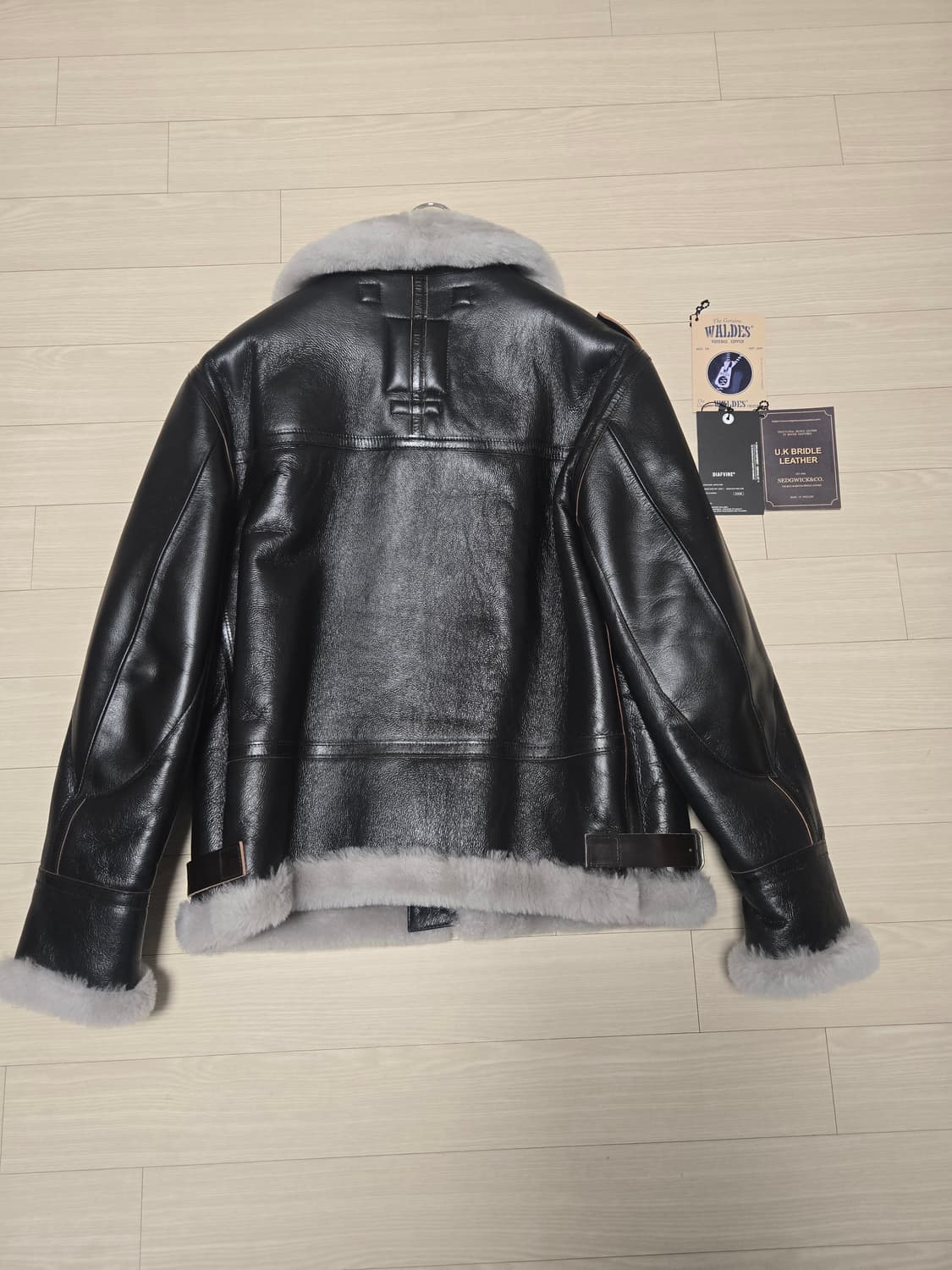 디아프바인 DV.LOT 693 Type B-3 무스탕 상품이미지3