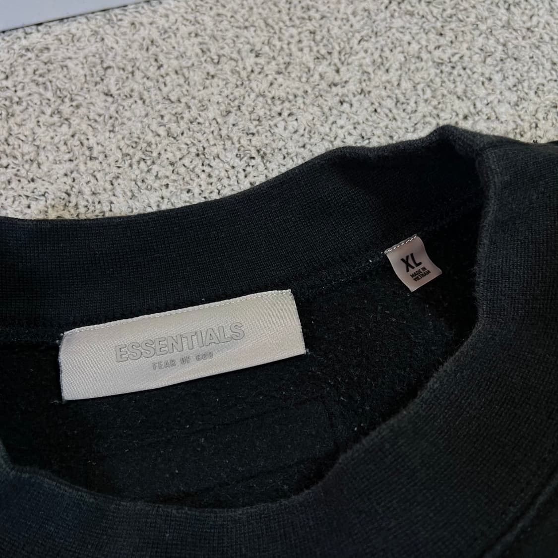 에센셜 빅로고 맨투맨 상품이미지6