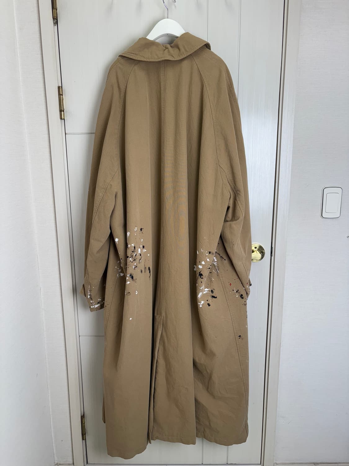 발렌시아가 아티스트 카코트 상품이미지3