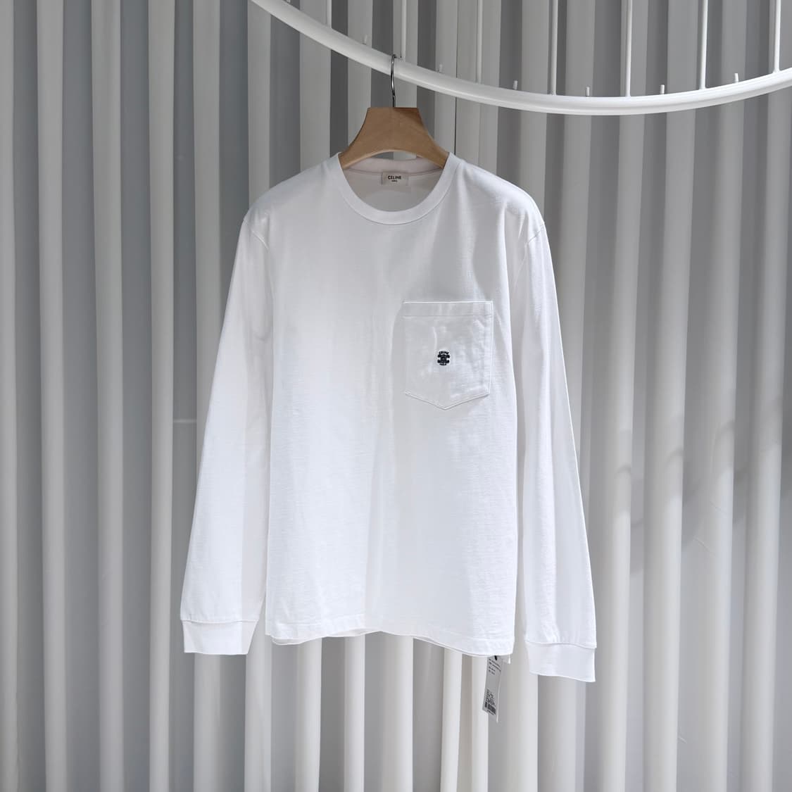 (S+급/XL) / 셀린느 포켓 로고 롱슬리브 긴팔 티셔츠 화이트 상품이미지1