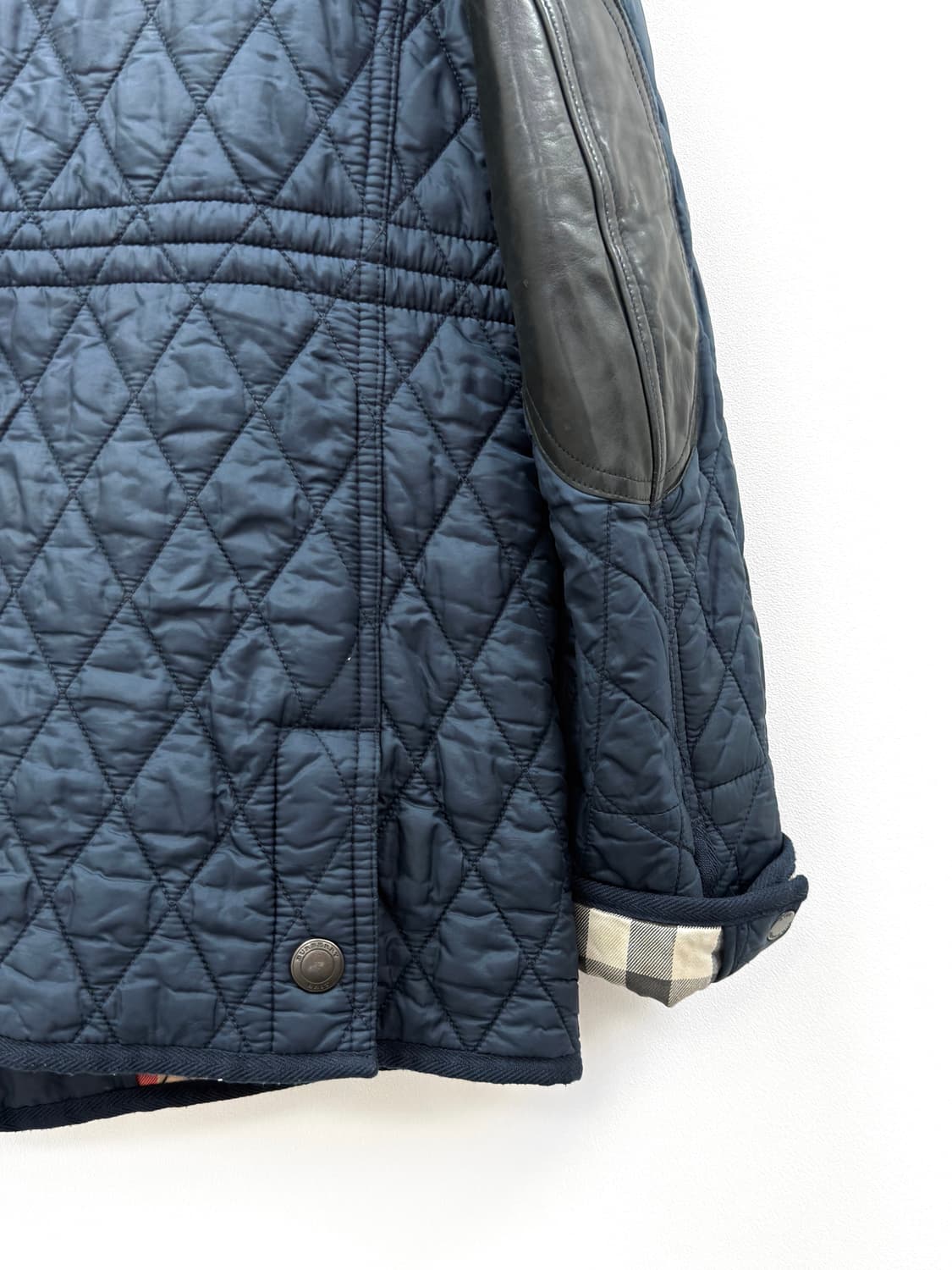 Burberry Brit Navy Quilted Jacket 상품이미지5
