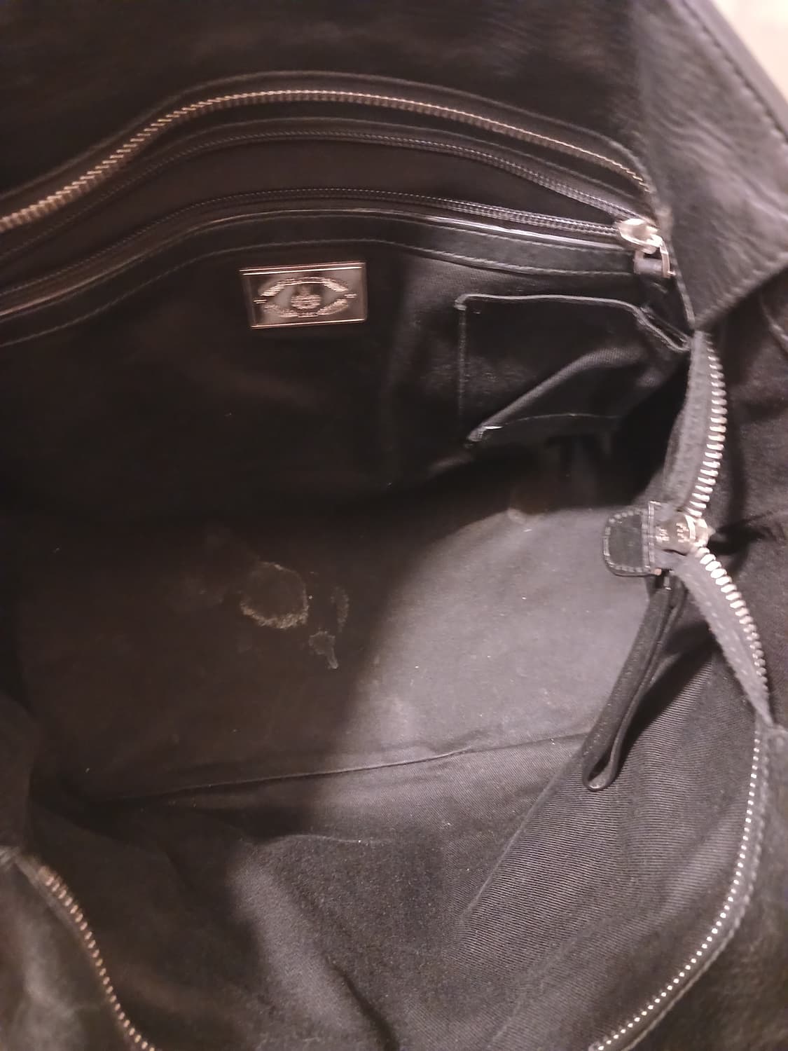 발리 정품 가죽 소재 가방 상품이미지7