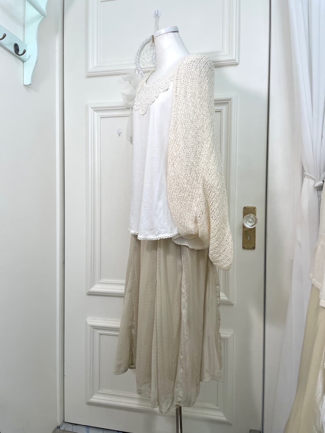 beige line chiffon long banding skirt 상품이미지7