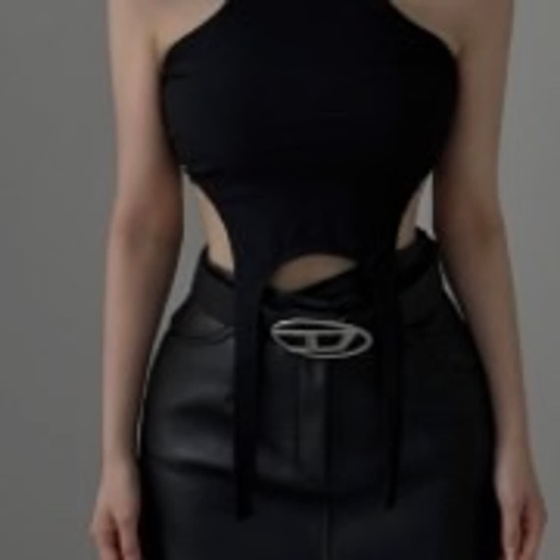 머니테일 가터 홀터 탑 상품이미지1