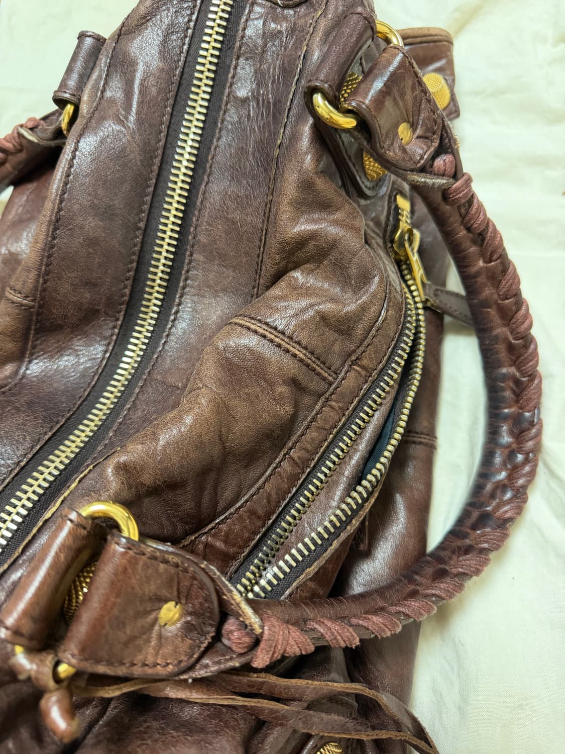 발렌시아가 모터백 라지 브라운 상품이미지7