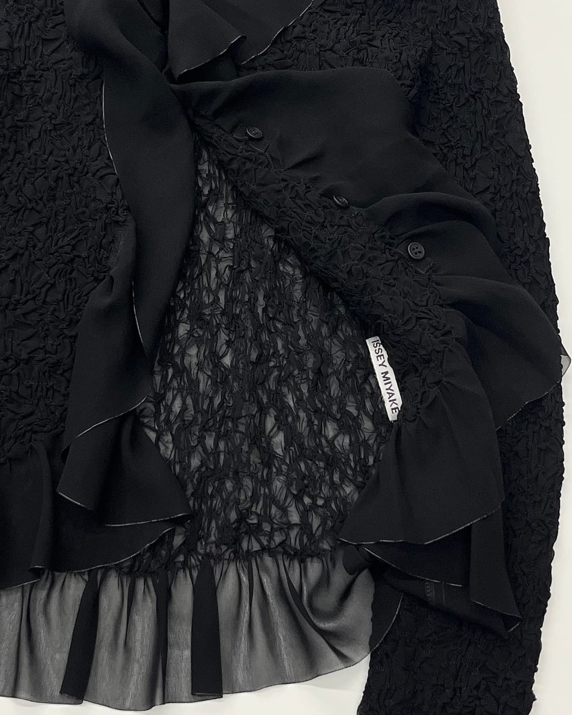IsseyMiyake 이세이미야케 블랙 러플 가디건 상품이미지7