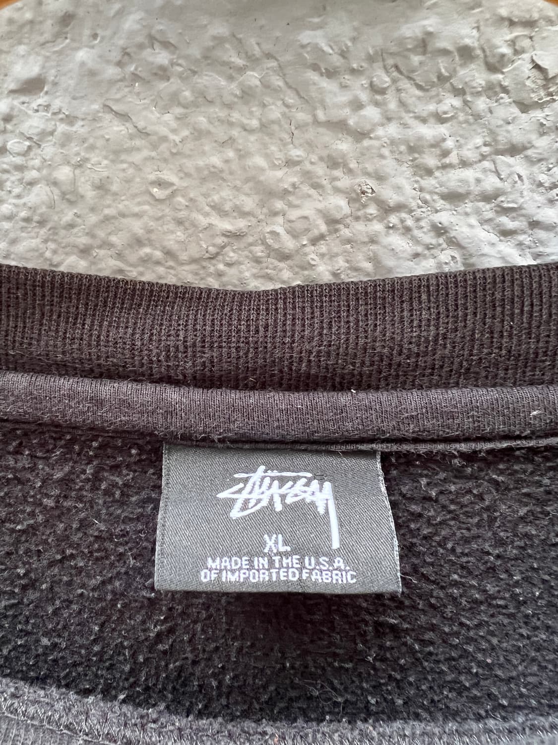 스투시 블랙 로고 맨투맨 상품이미지3