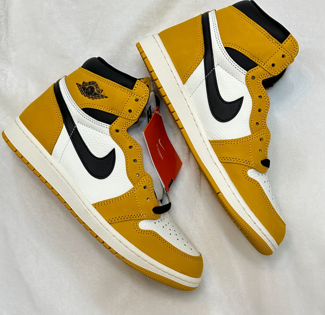 (250/US7)(새상품)나이키 스니커즈 에어 조던 1 og 하이 옐로우 상품이미지1