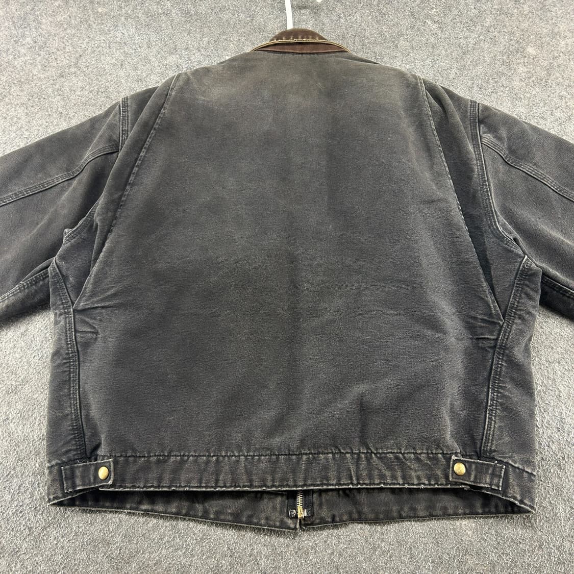 칼하트 J97 디트로이트 코스모 스페셜티파이버스 1년 무재해 기념 자켓  상품이미지5