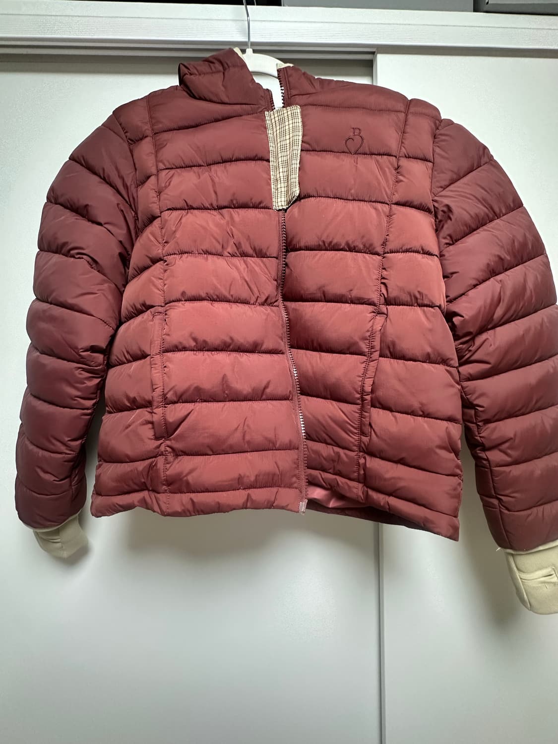 비터셀즈 후드 체크 라이트 푸퍼 자켓 버건디 상품이미지2