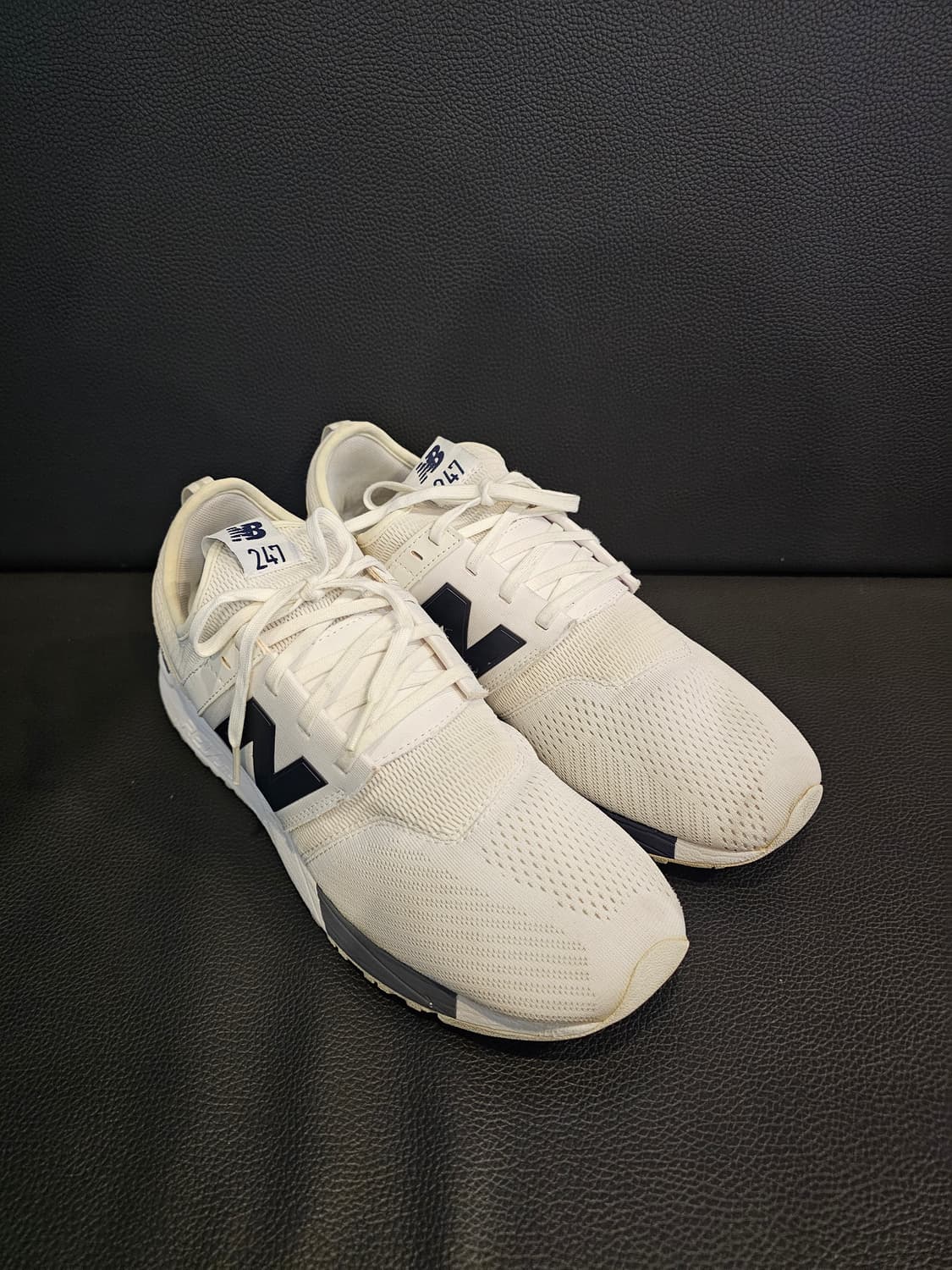 뉴발란스 247 화이트 런닝화 상품이미지2