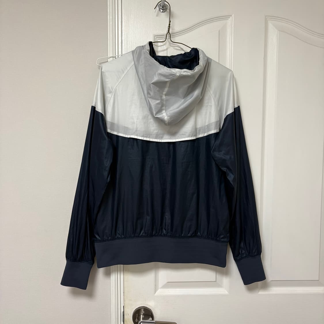 희귀) 나이키 윈드러너 배색 바람막이 (네이비 화이트) 상품이미지10
