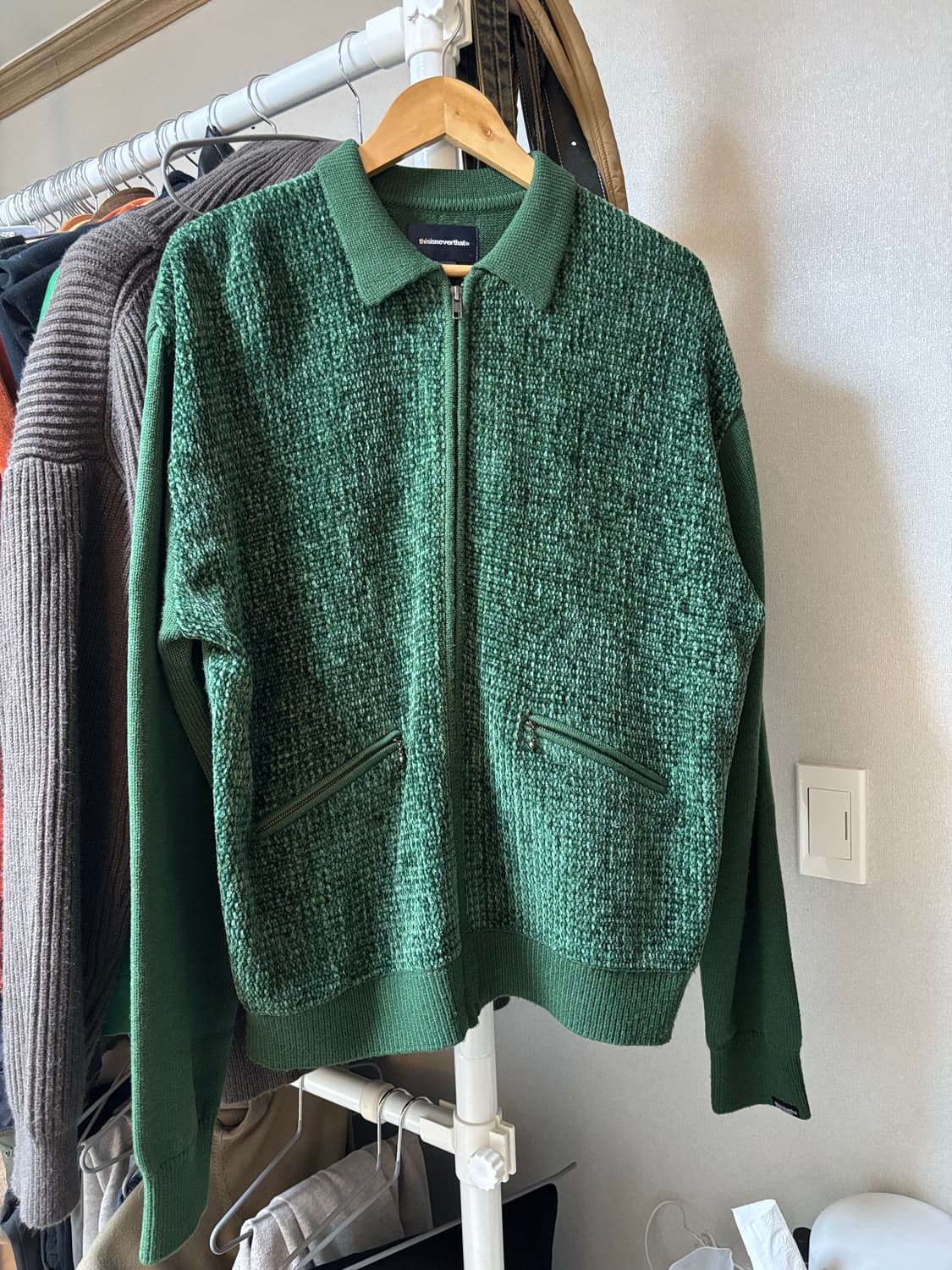 디스이즈네버댓 벨벨 니트 집 폴로그린 상품이미지2