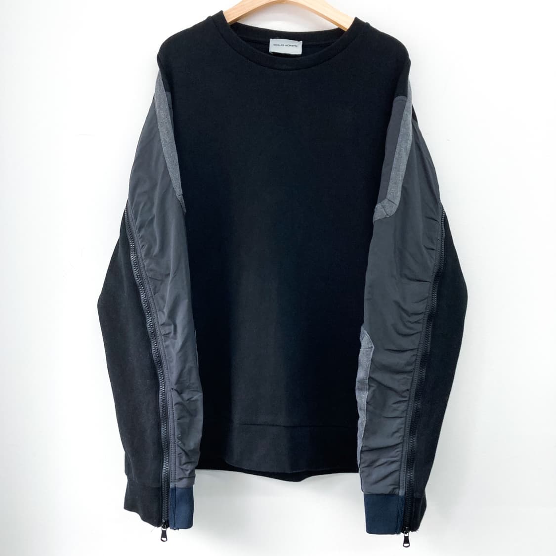 솔리드 옴므 우영미 사이드 지퍼 라인 맨투맨 상품이미지3