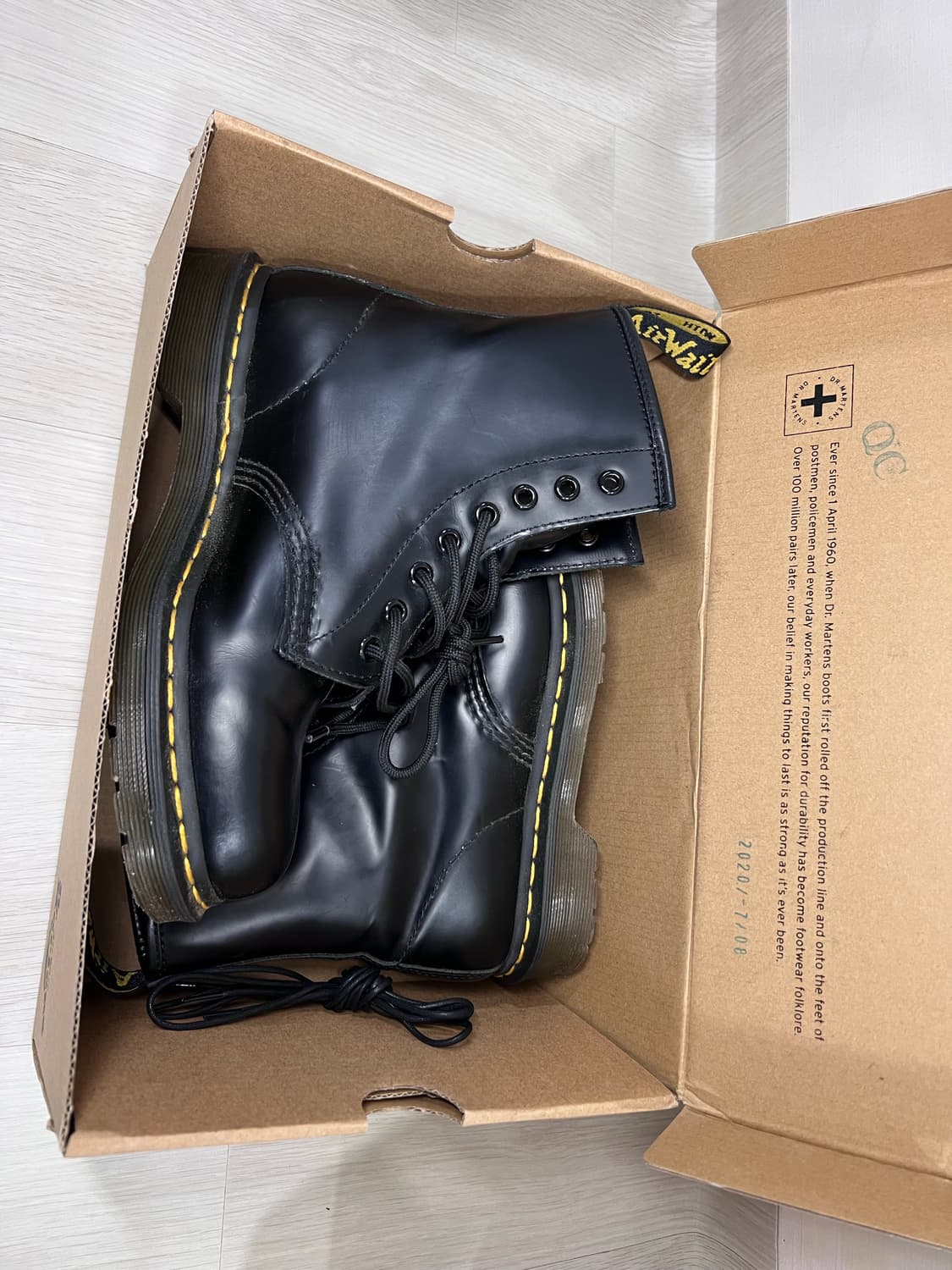 Dr. Martens 1460 smooth uk6 상품이미지1