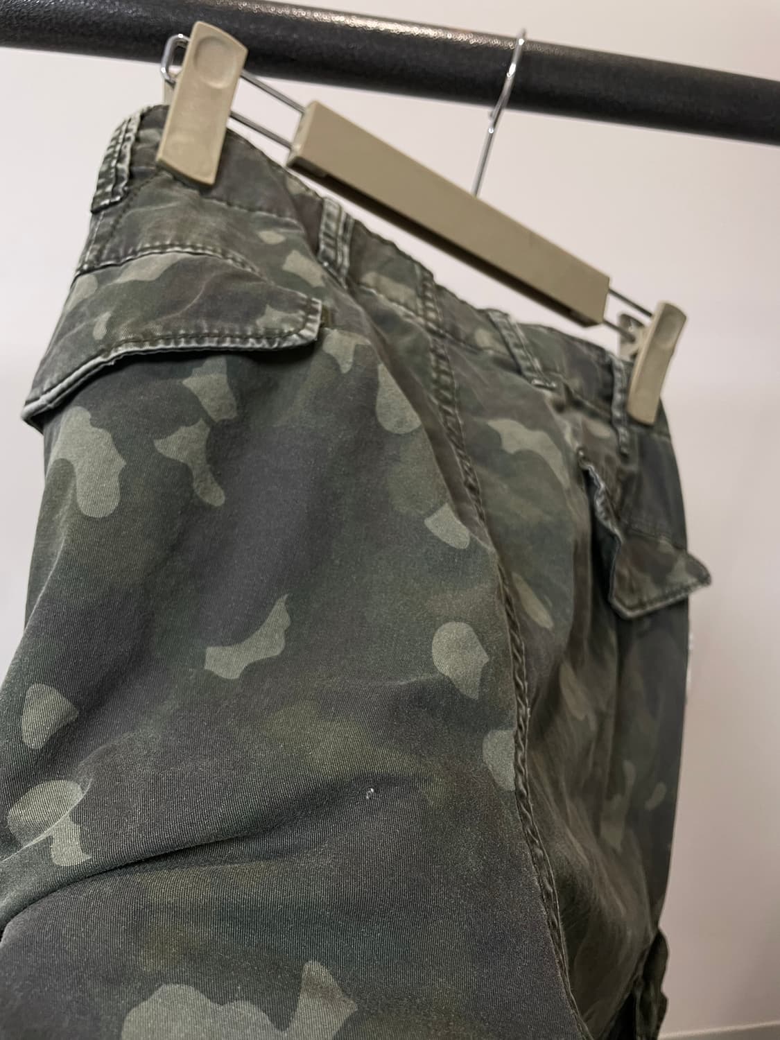 (36) Gap Khakis 갭 카키스 카모 패치 반바지 상품이미지6