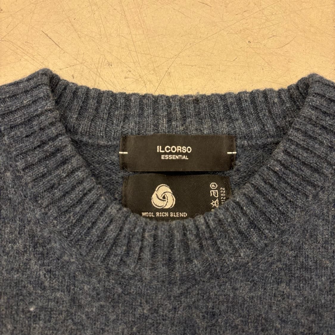 일꼬르소 캐시미어 블루 니트 상품이미지3