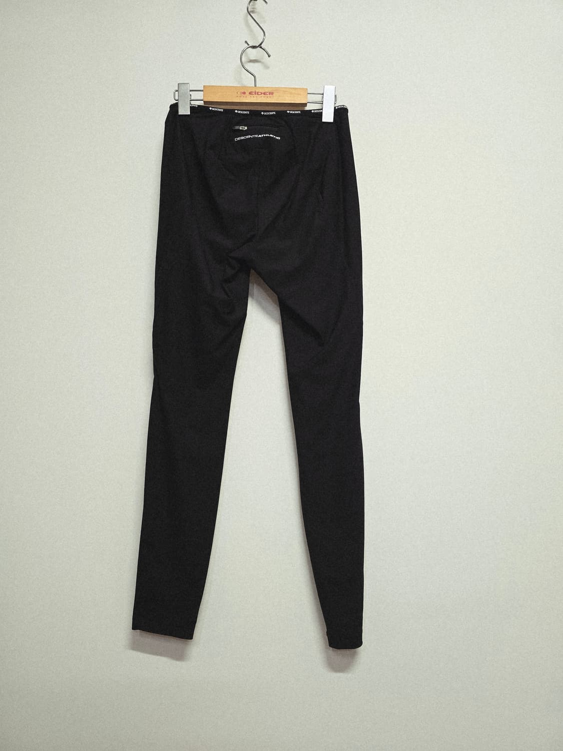 새상품 데상트 블랙 여성 레깅스 상품이미지5