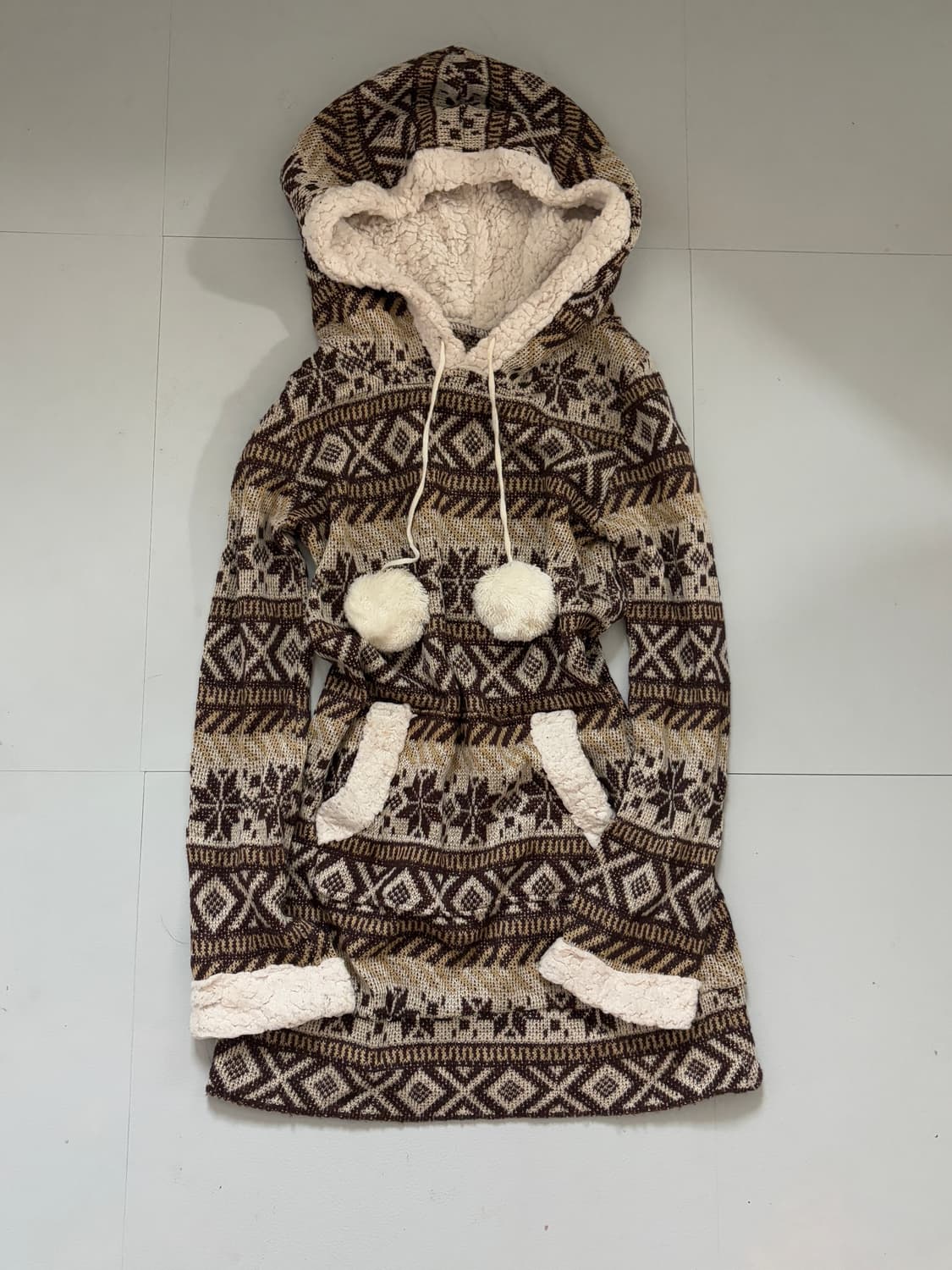 • Nordic Patterned Hooded Knitwear  상품이미지1