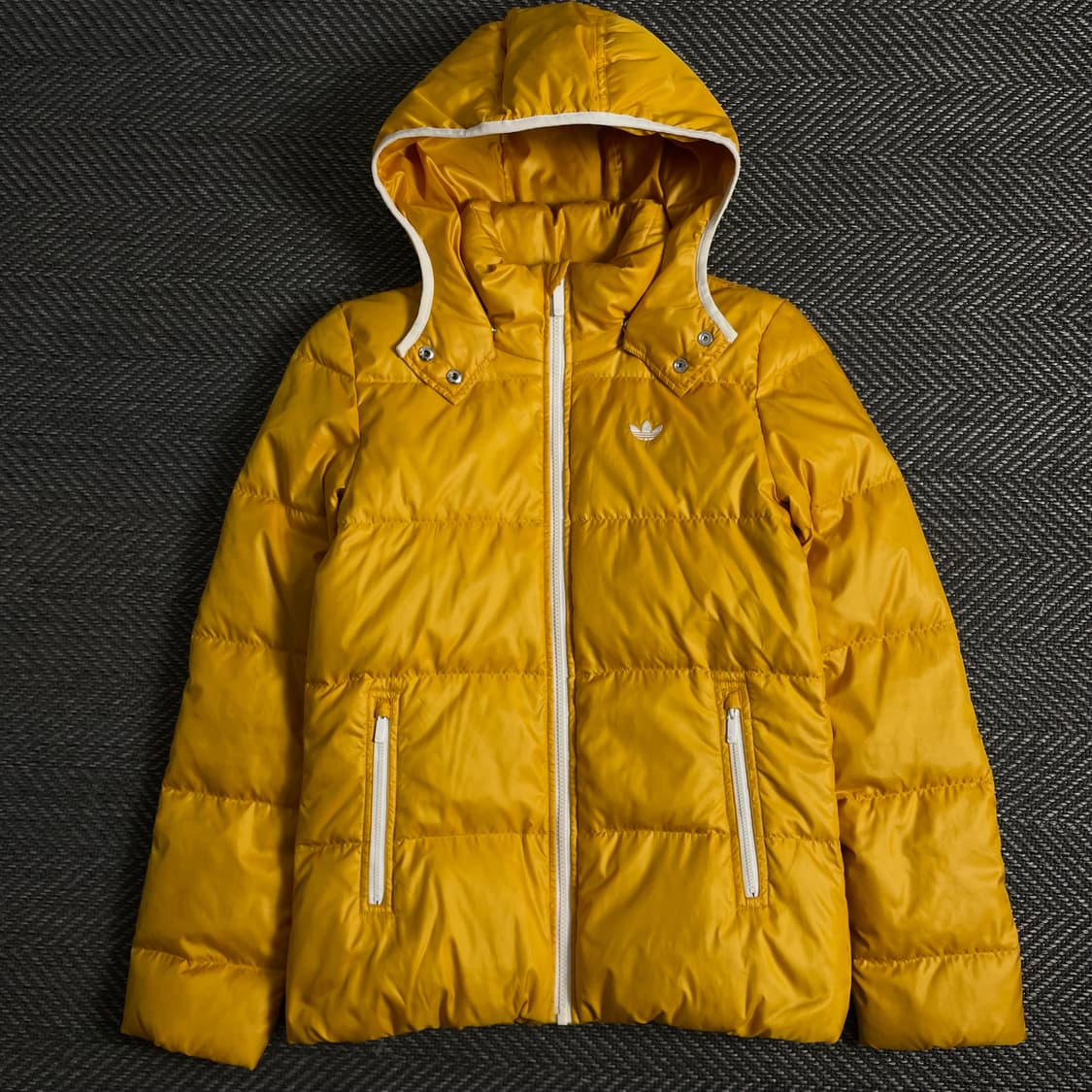 아디다스 트레포일 올드스쿨 후드 다운 푸퍼 패딩y 3759 상품이미지2