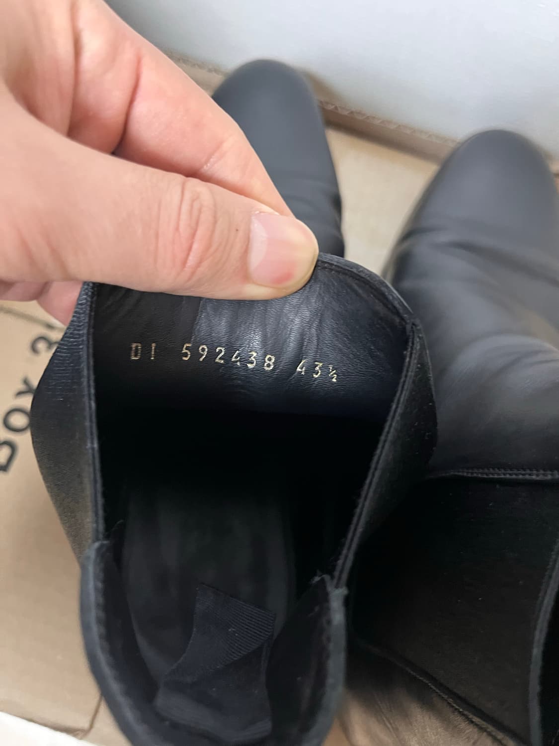 생로랑 블랙 레더 첼시부츠 43.5 상품이미지4