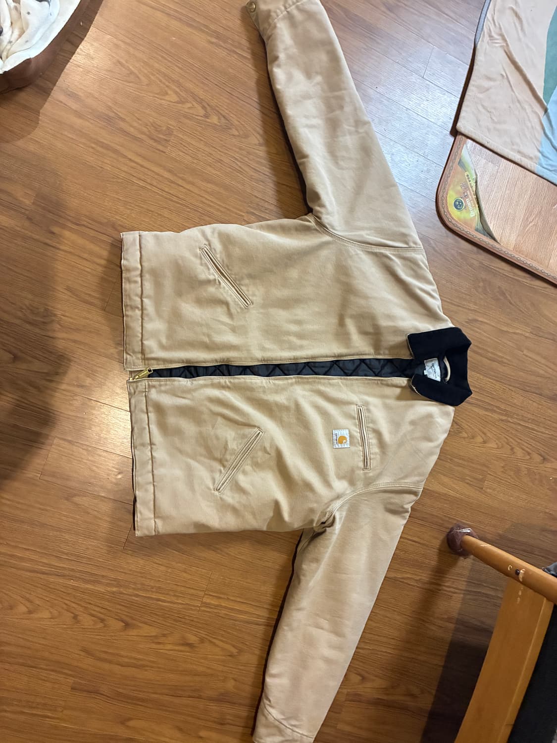 칼하트 윕 OG 디트로이트 자켓 피넛 XXL 사이즈 판매합니다  상품이미지8