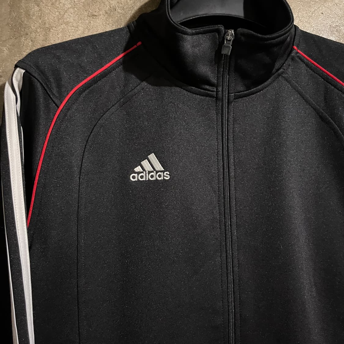 아디다스 트랙탑 상품이미지2