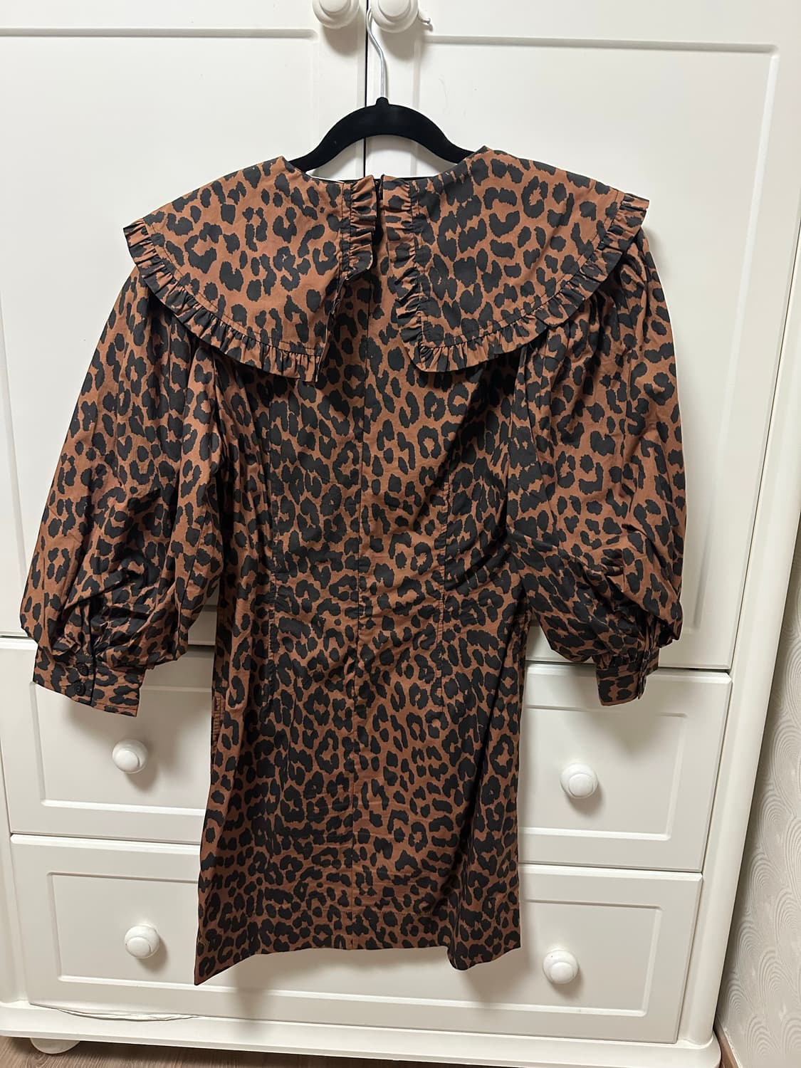 Ganni 가니 원피스 상품이미지2