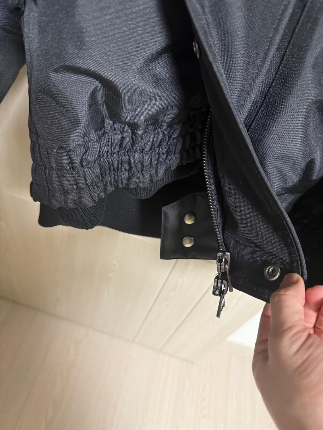 송지오 패딩 판매합니다. 상품이미지2
