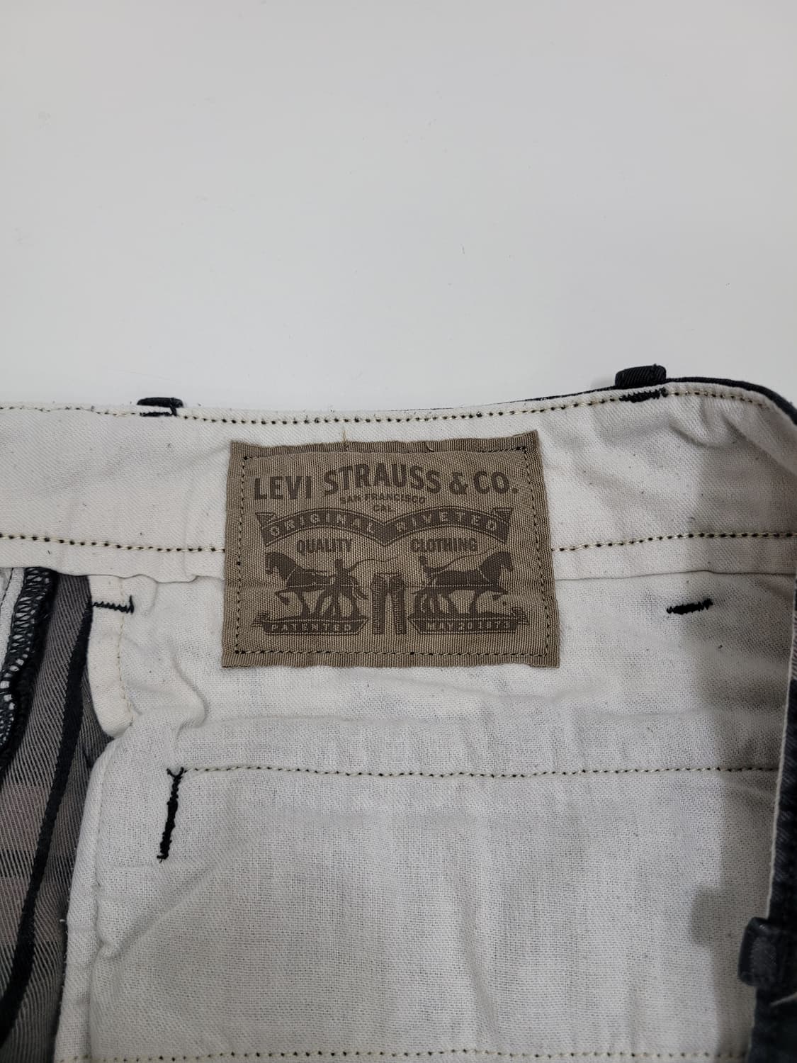 LEVI'S 리바이스 화이트탭 네이비 그레이 체크 반바지 / 남 32
 상품이미지8