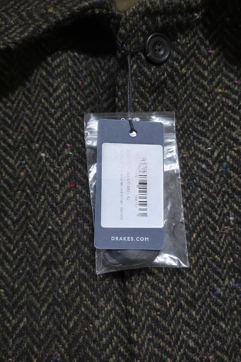 새제품42size택포240만)25fw드레익스 브라운 헤링본 코트 상품이미지2