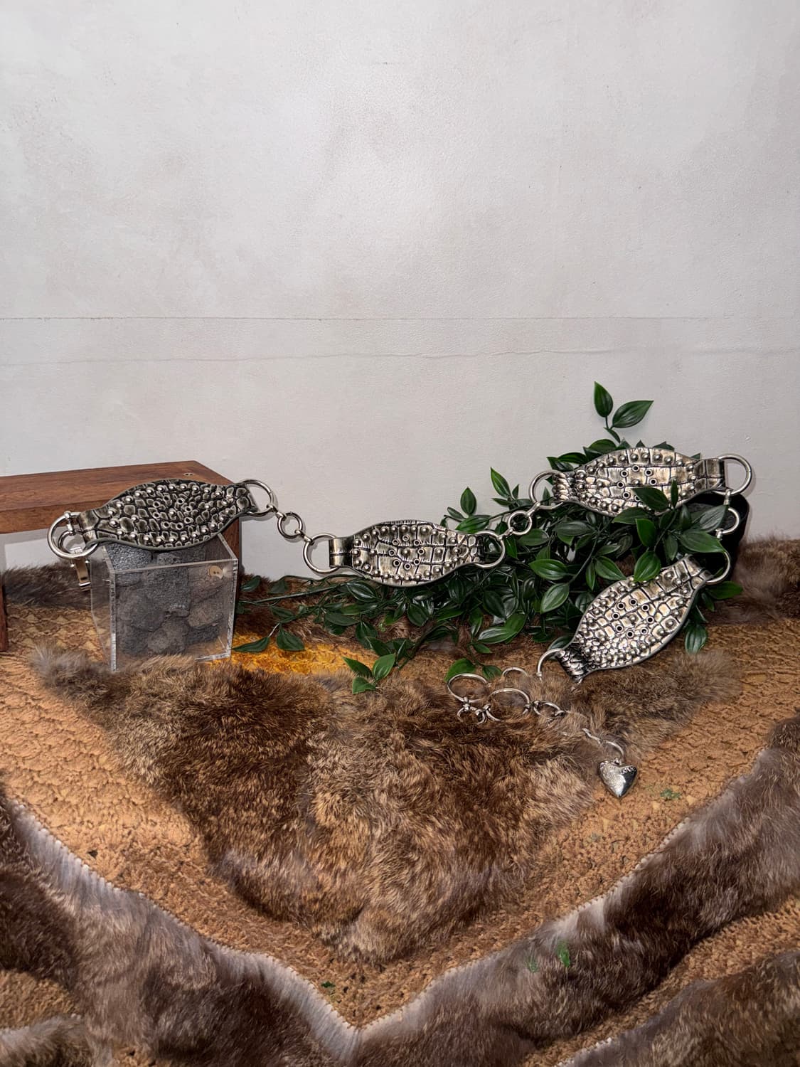 Silver python stud chain belt 상품이미지1