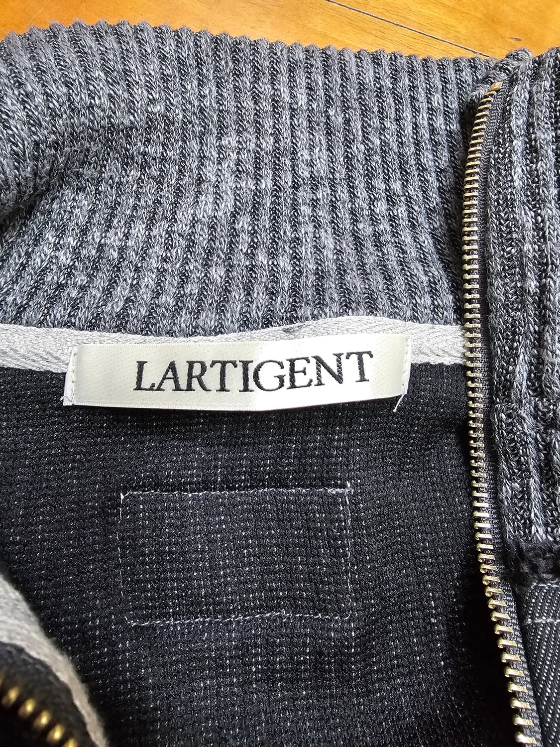 라티젠 데님 배색 니트 집업 상품이미지5