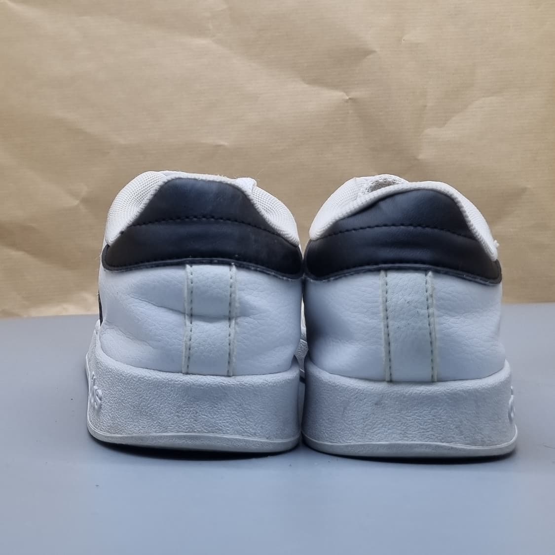 아디다스 브레이크넷 여성스니커즈 230 상품이미지4