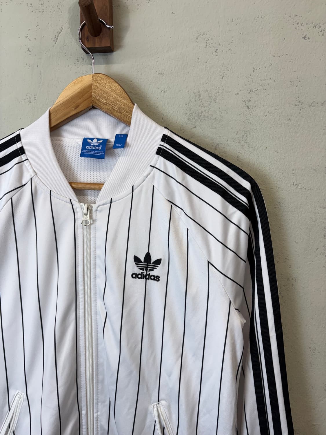 아디다스 슈퍼걸 스트라이프 트랙탑 져지 화이트 상품이미지3