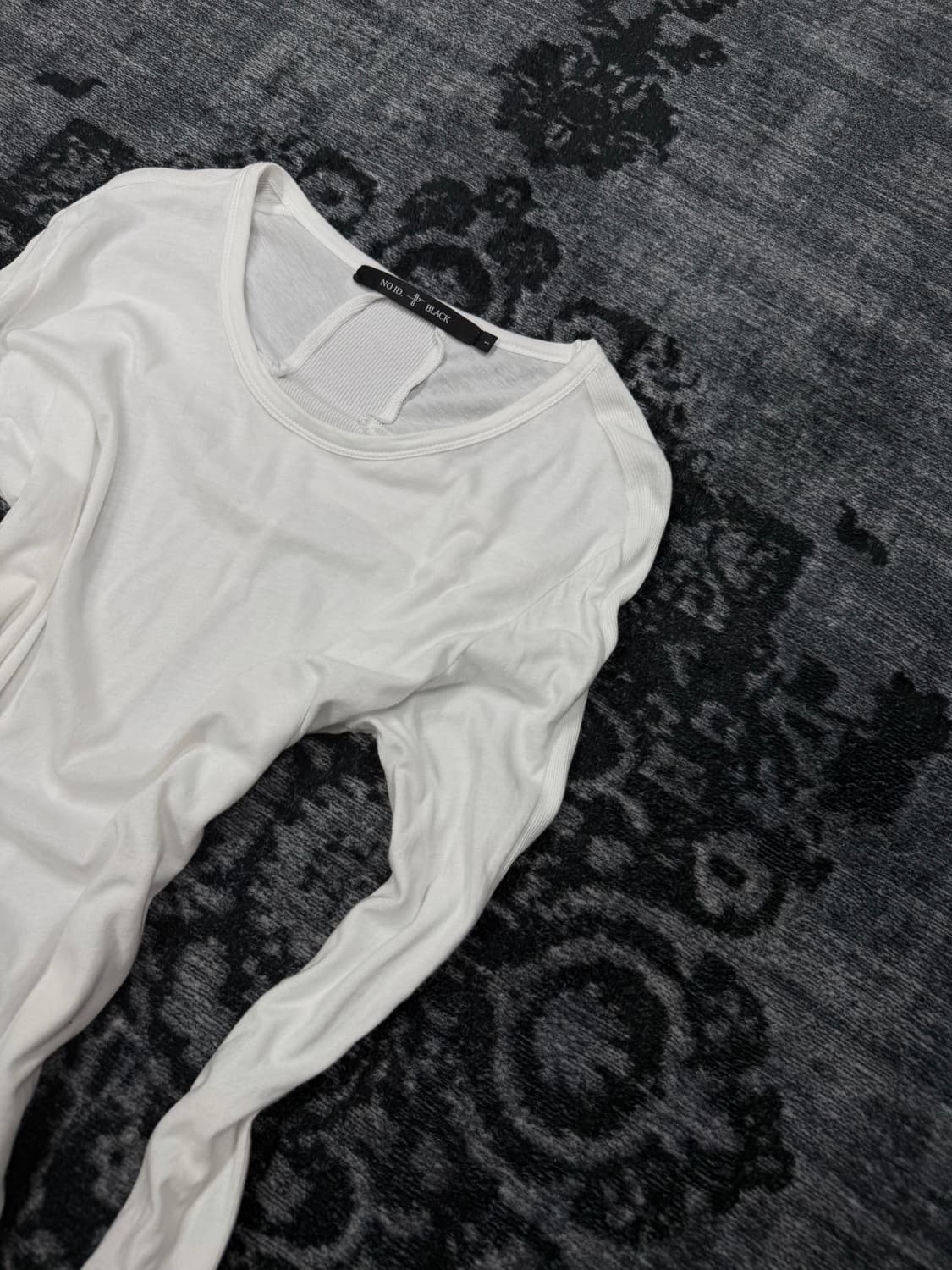 No id 00s archive back cross cut sew 상품이미지4