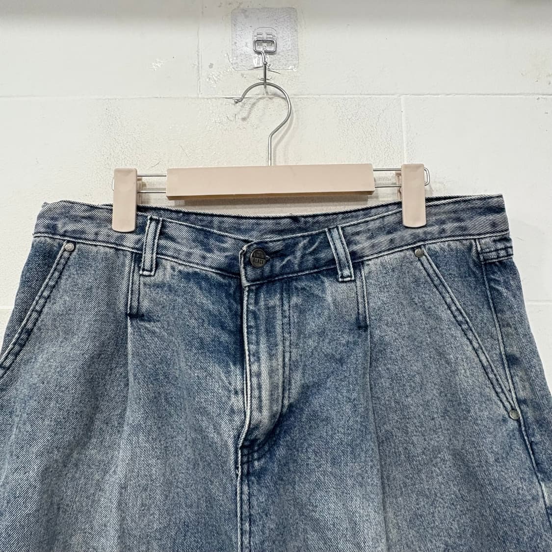 디미트리블랙 데님 하프팬츠 상품이미지2