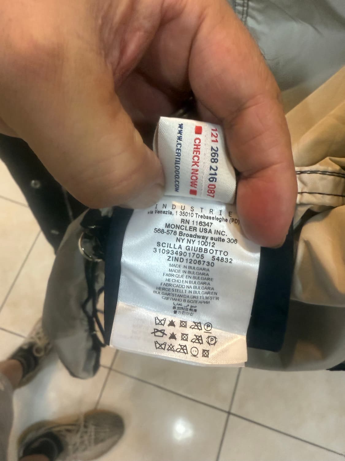 1/55 정품 몽클레어 바막 코트 팝니다 상품이미지6