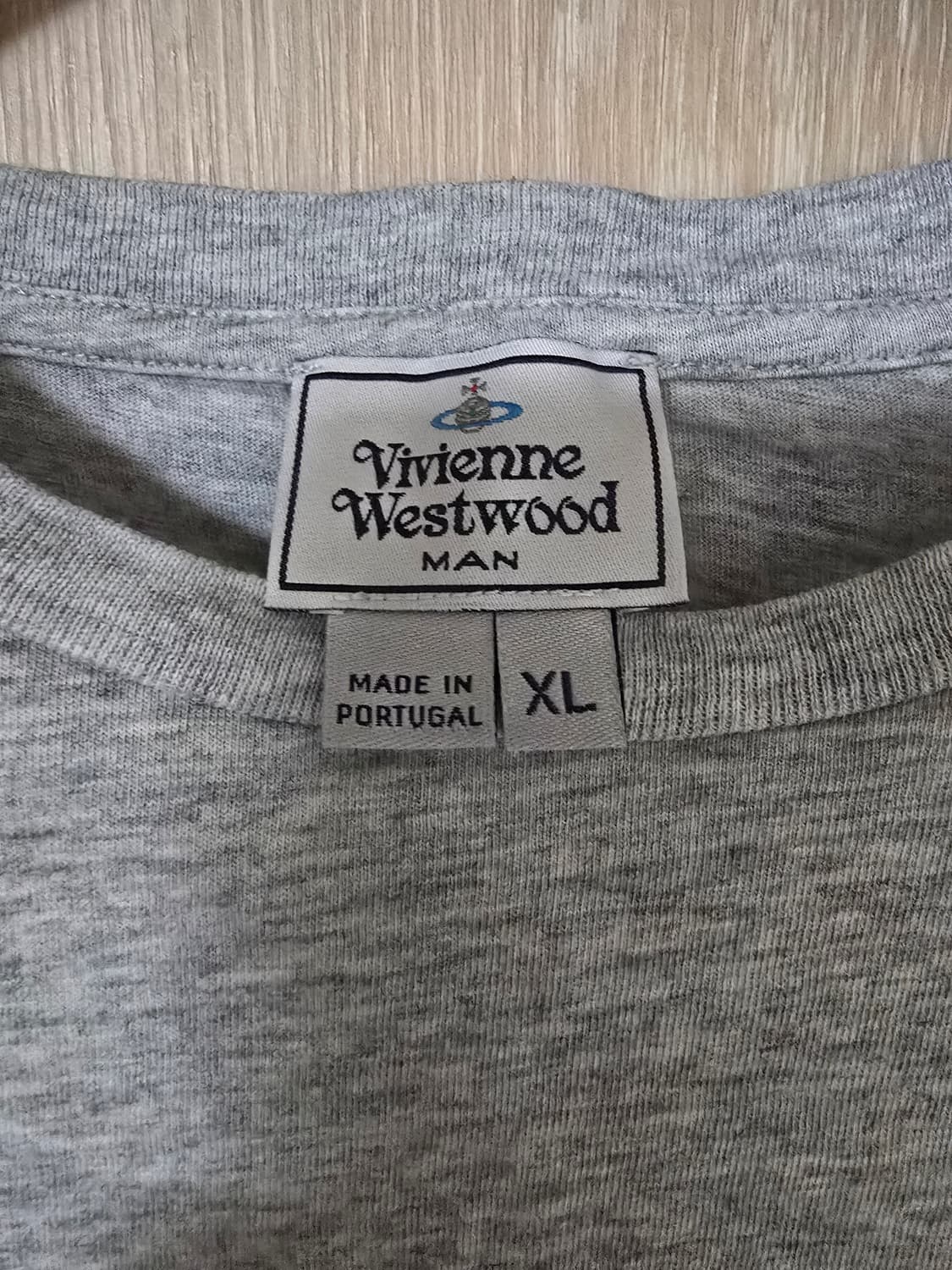 비비안 웨스트우드 반팔티 상품이미지4