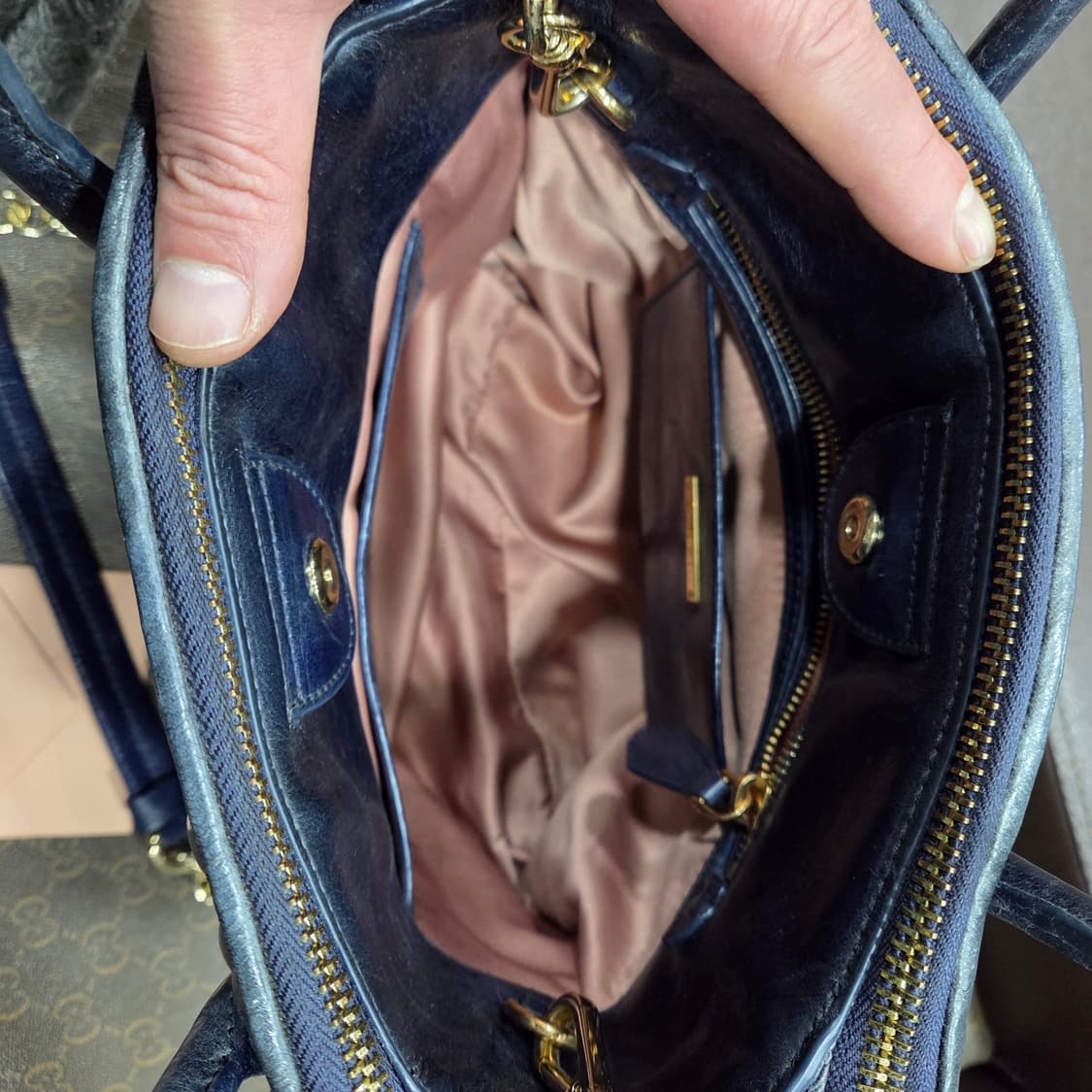 미우미우 마트라세 2way 상품이미지5