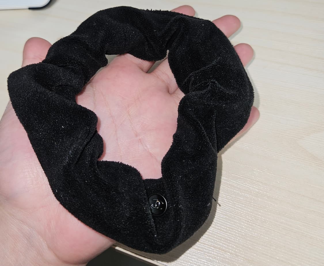 샤넬 스크런치 머리끈 상품이미지4