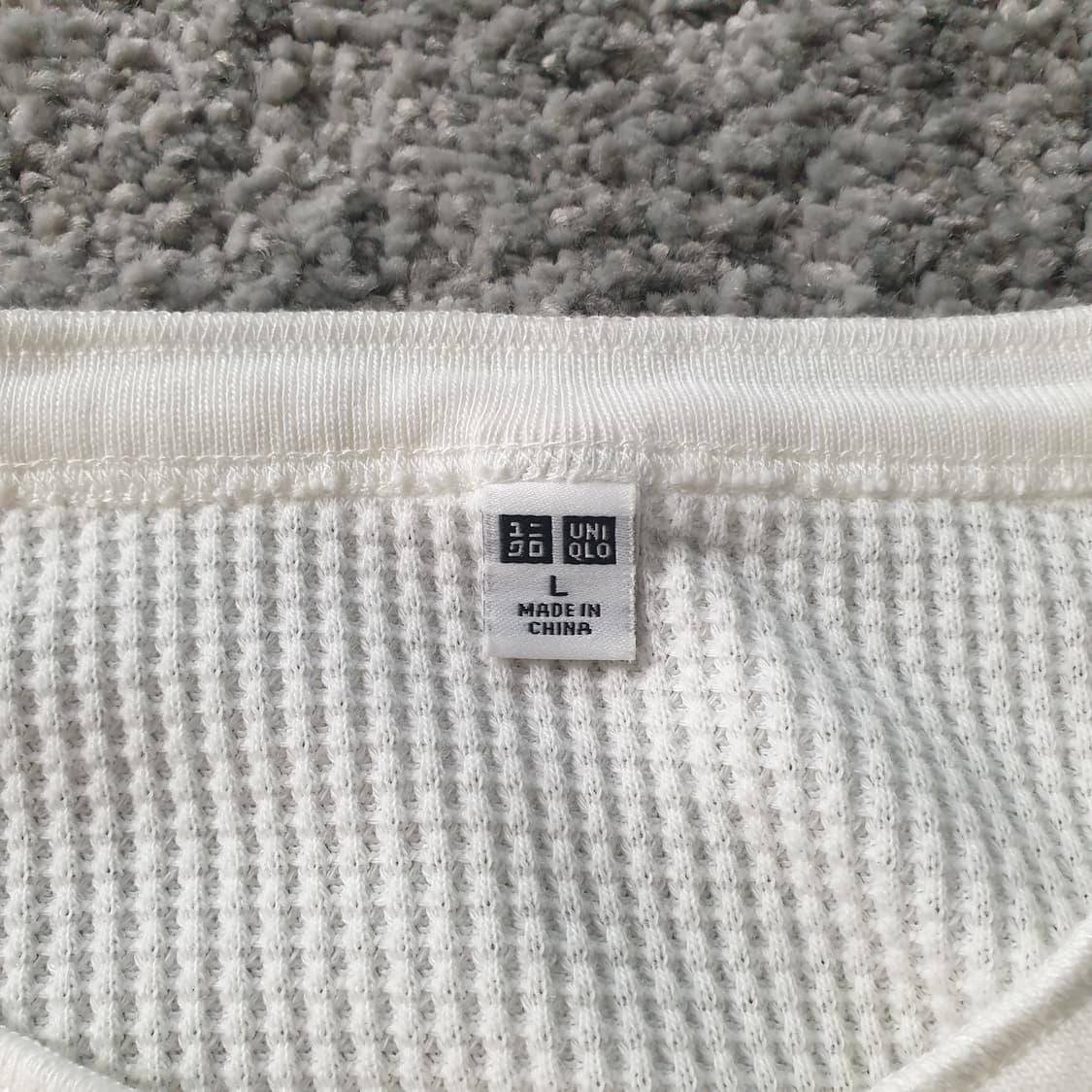 [무료배송] UNIQLO 긴팔 티셔츠 상품이미지2