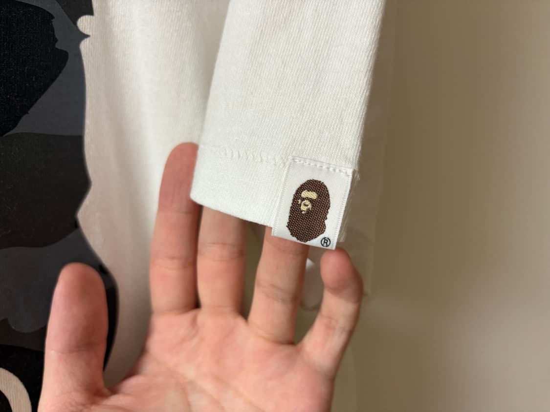 XL) 베이프 BAPE Camo Big Ape Head T-Shirt 상품이미지3