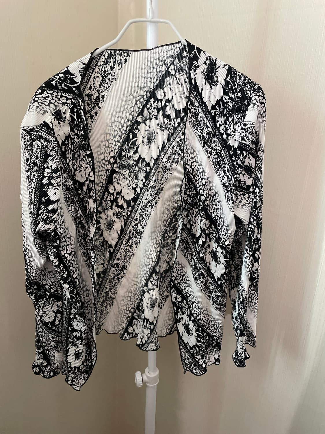 빈티지 플리츠 플라워 가디건  상품이미지2