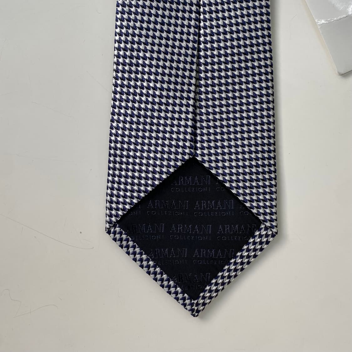 미사용품 택달린 알마니 명품 정품넥타이(ARMANI)7.3cm 상품이미지7