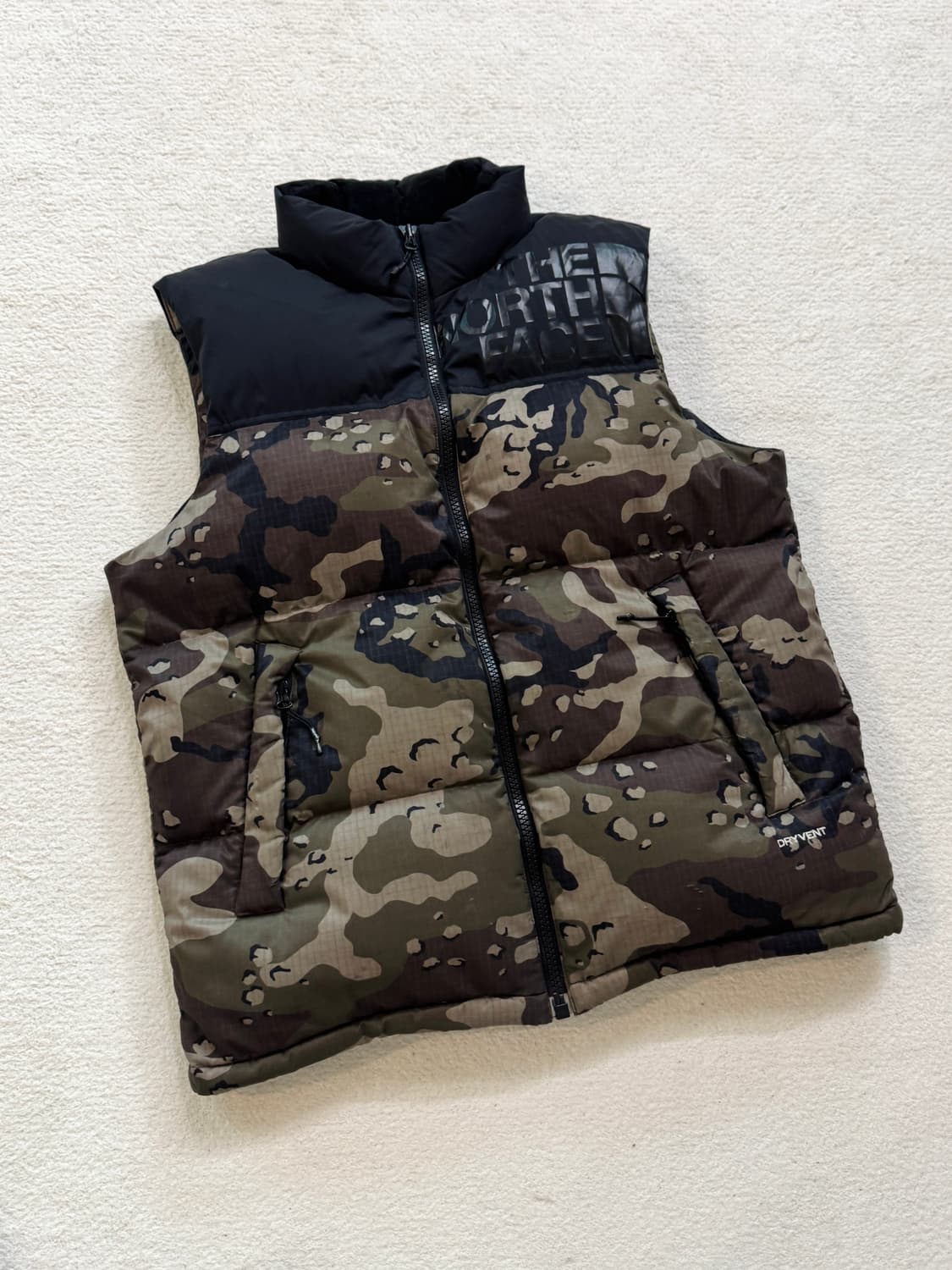 노스페이스 카모 패딩 조끼 패딩베스트 상품이미지2