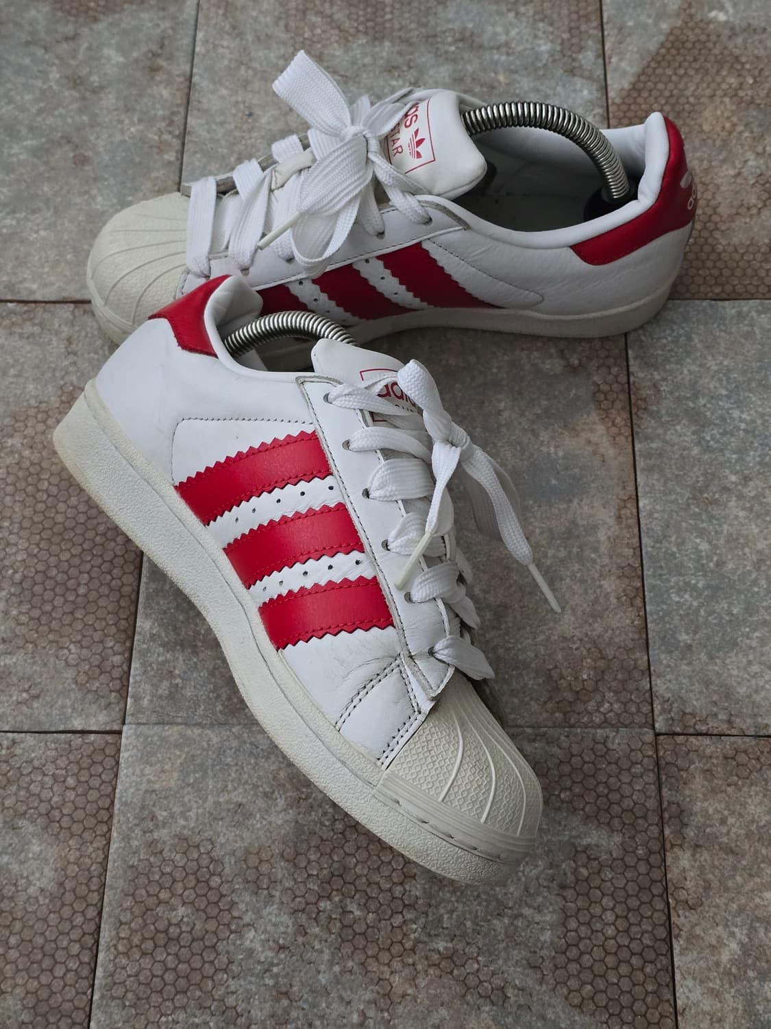 (225)아디다스 슈퍼스타 화이트 스칼렛 상품이미지4