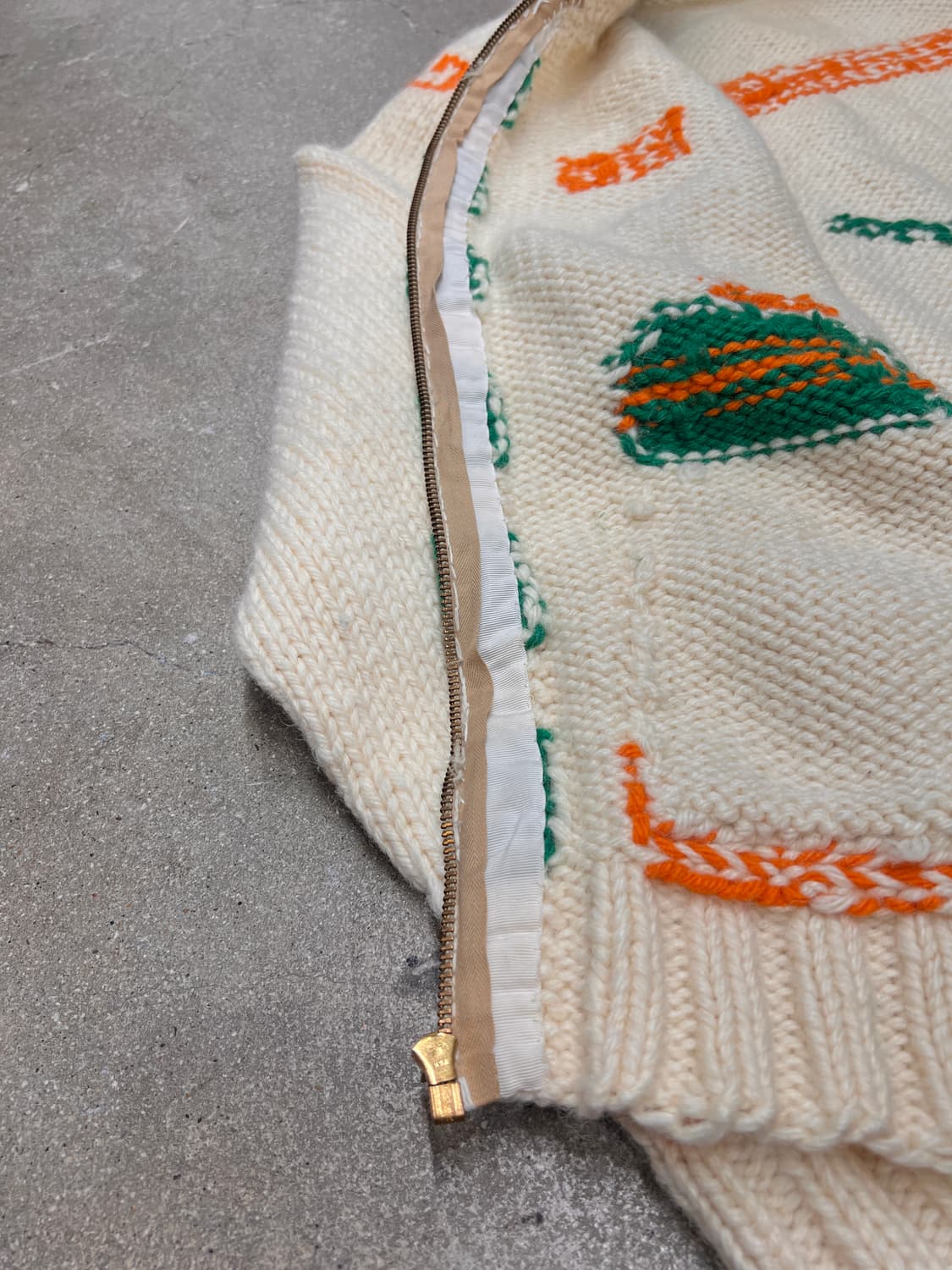 코위찬 컬링 니트 집업  상품이미지7